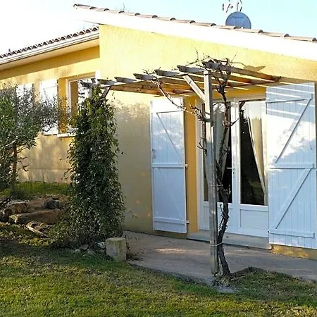 Au Bras D'argent Bed & Breakfast