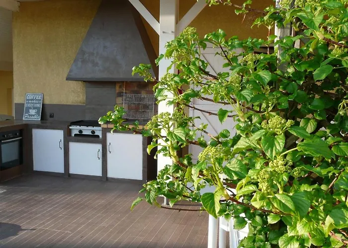 Au Bras D'argent 3* Berthez